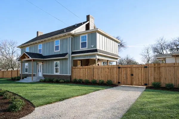 5120 Barnett Street, Fort Worth, TX 76112