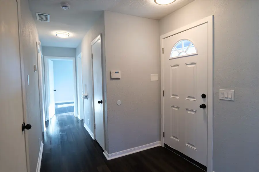 1555 Cape Cod Drive, Dallas, TX 75216 - #3