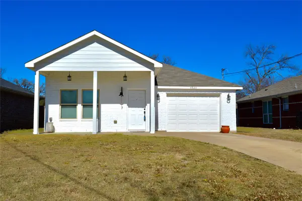 4925 Fitzhugh Avenue, Fort Worth, TX 76105