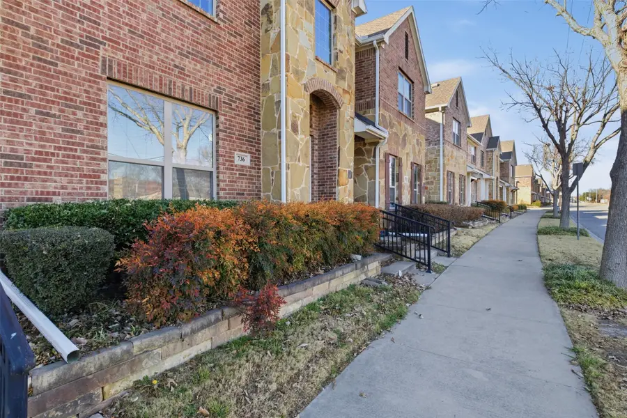 736 S Greenville Avenue, Richardson, TX 75081 - Image #2