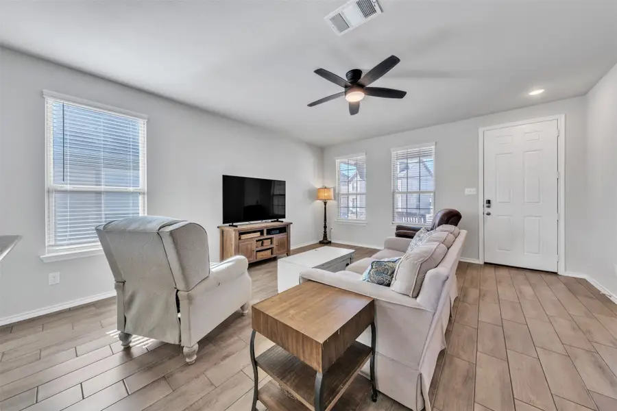 2933 Dixondale Drive, Fort Worth, TX 76108 - #3