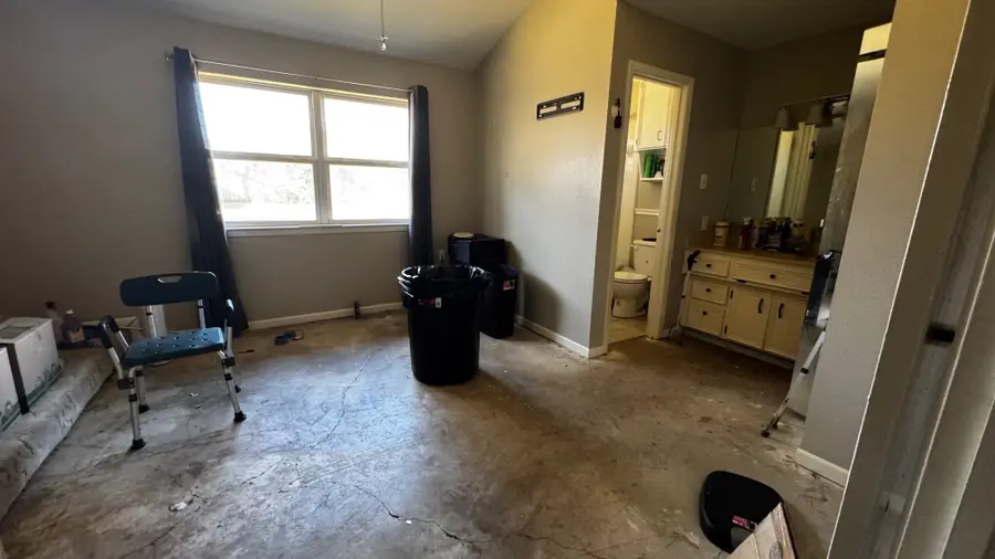 229 Crockett Lane, Hewitt, TX 76643 - #3