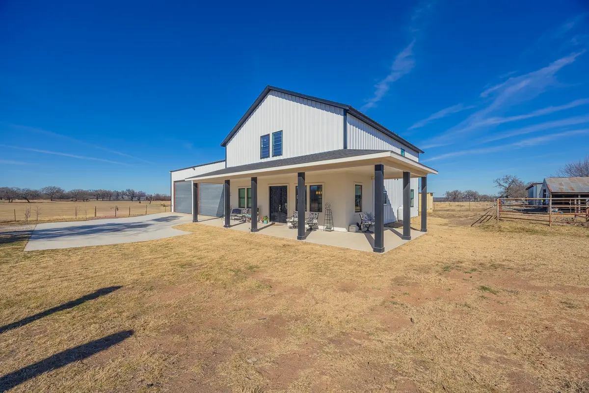 800 E Joplin Road, Bridgeport, TX 76426 - #1