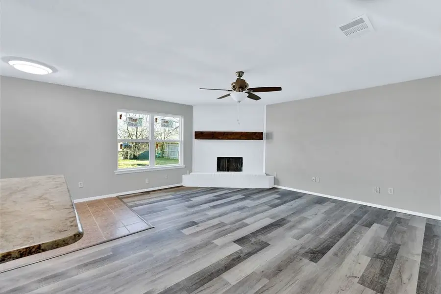 111 Lorie Street, Alvarado, TX 76009 - #3