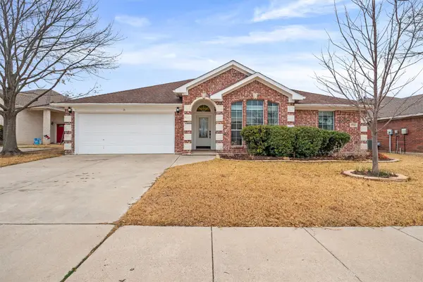5712 Creekway Drive, Denton, TX 76226