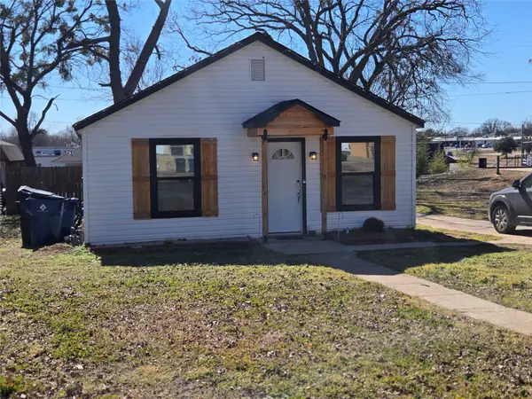108 W Acheson Street, Denison, TX 75021