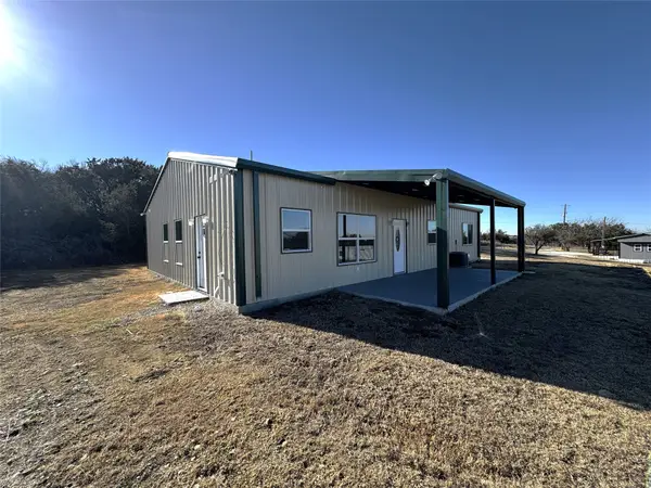 530 Lois Circle, Granbury, TX 76049