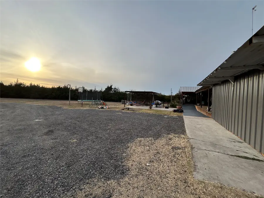 358 County Road 4519, Wolfe City, TX 75496 - #3