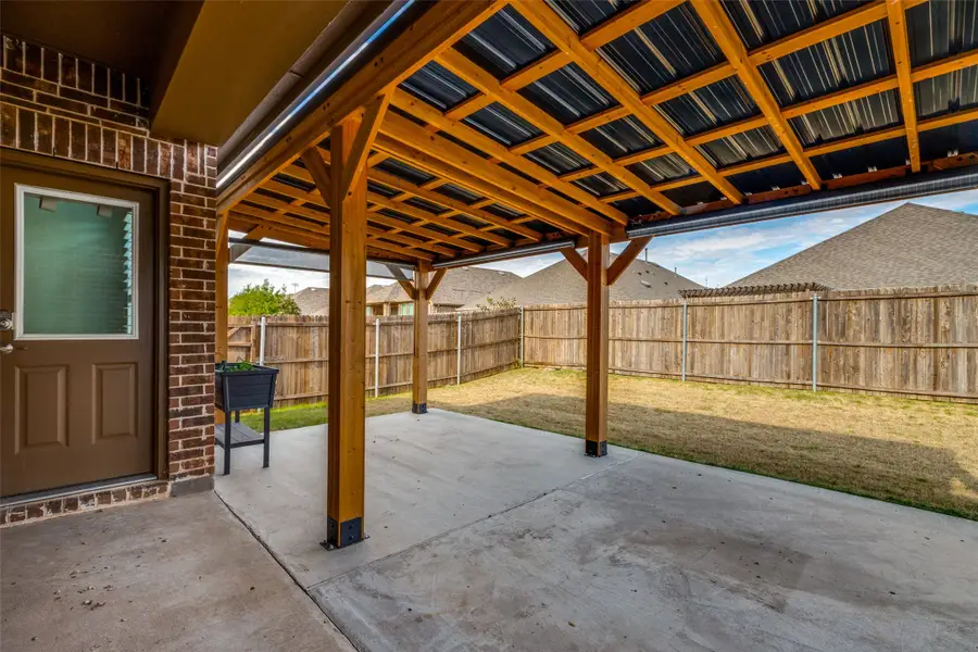 1205 Rocky Mountain Court, Celina, TX 75009 - Image #2