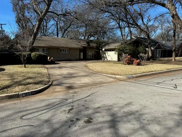 4109 Shady Creek Drive, Fort Worth, TX 76109 - Image #1