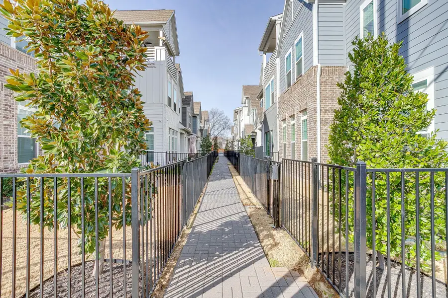 4913 Hidden Grove Drive, Fort Worth, TX 76114 - #2