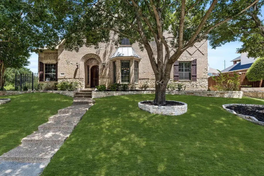 6416 Village Springs Drive, Plano, TX 75024 - Image #3