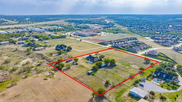 13978 Ridgetop, Roanoke, TX 76262