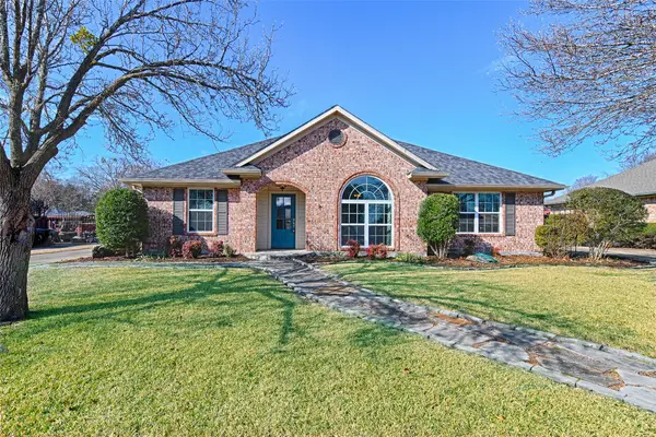 10508 Oak Creek Drive, Greenville, TX 75402