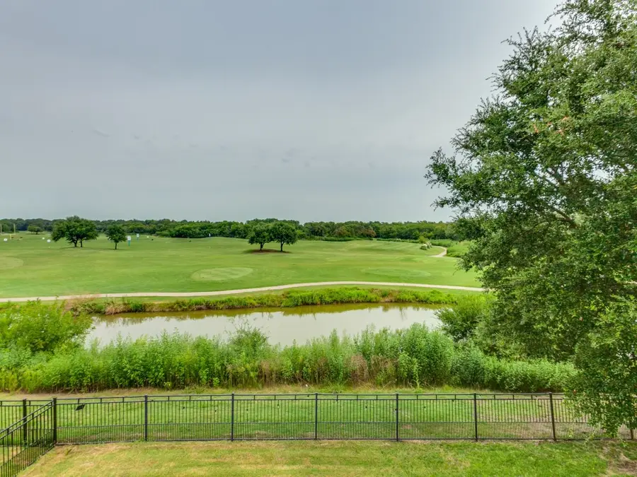 6521 Hillview Lane, Sachse, TX 75048 - Image #3