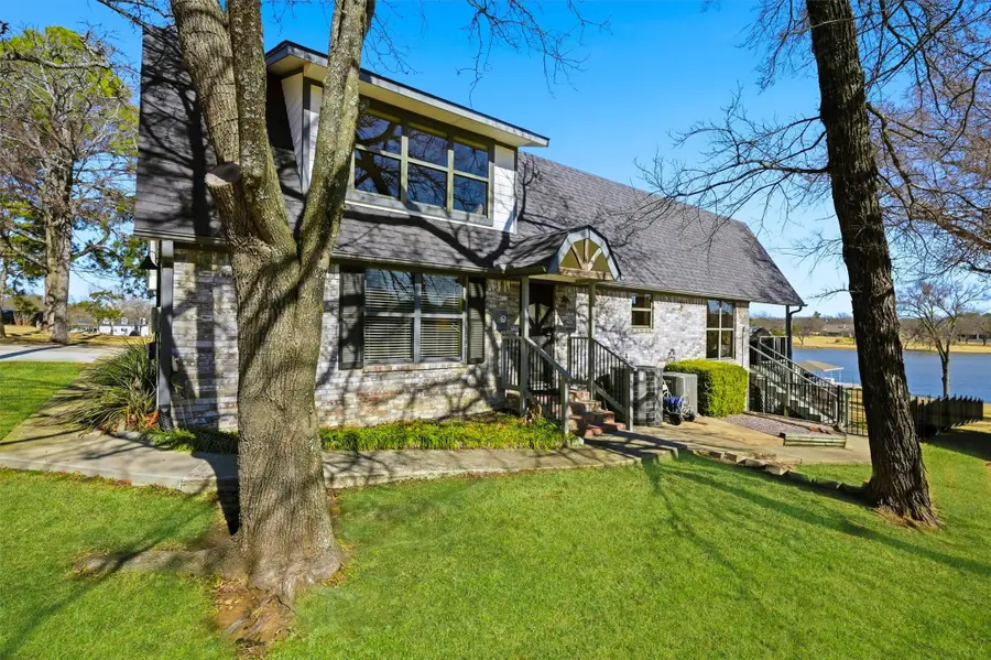 1225 Kiowa Drive W, Gainesville, TX 76240 - #3