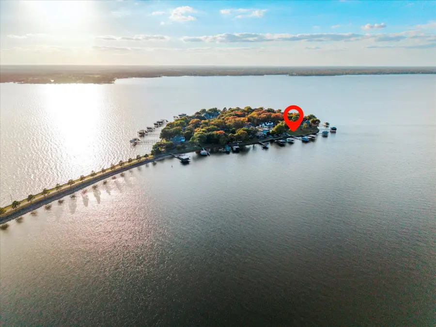 656 Enchanted Isles Drive, Mabank, TX 75156 - #3