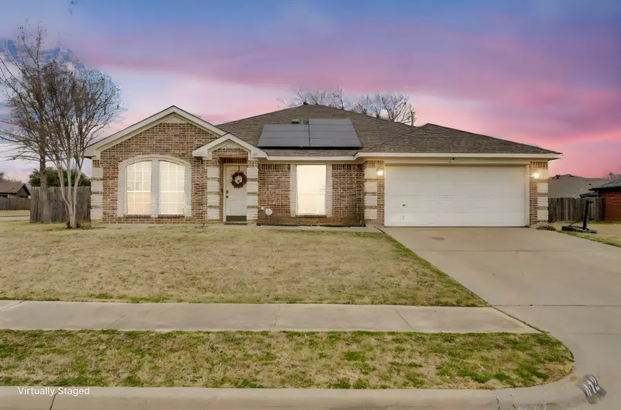 412 Barbara Jean Lane, Burleson, TX 76028 - #2