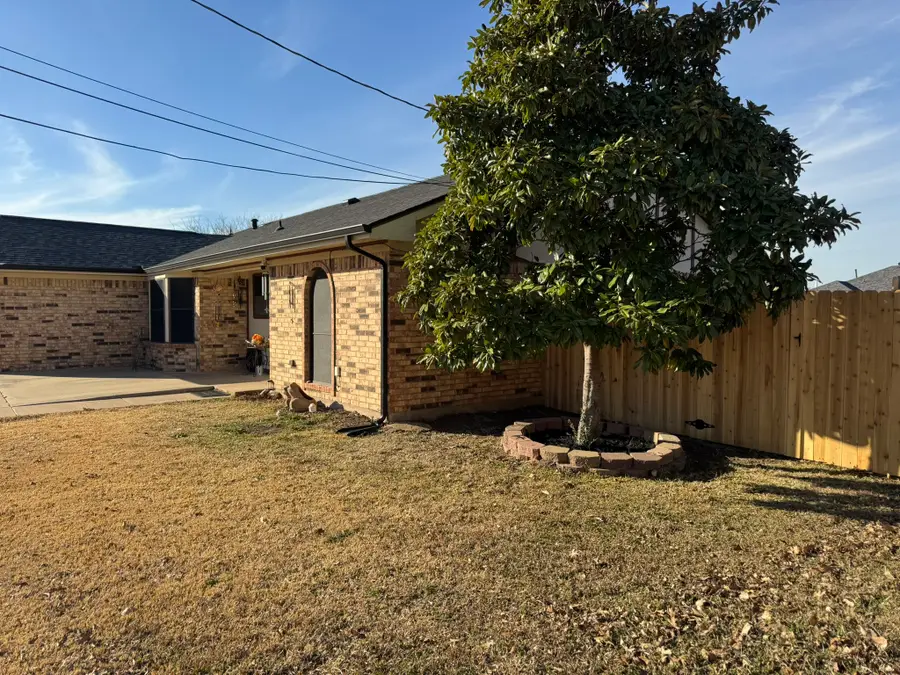 4 Finley Circle, Krum, TX 76249 - #3