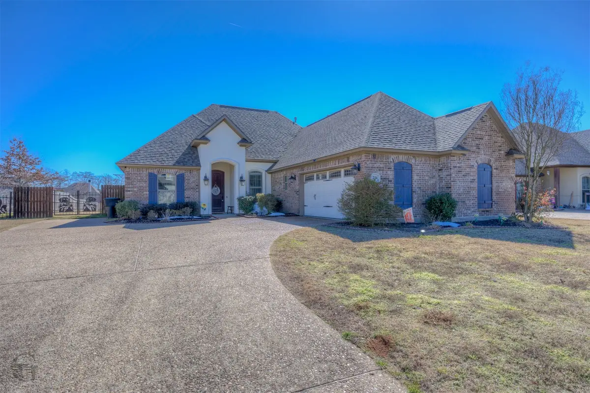 234 Arrowhead Drive, Bossier City, LA 71111 - Image #1