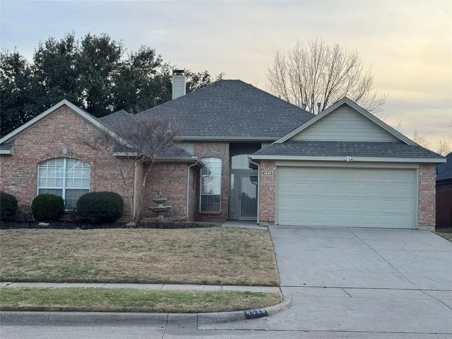 4629 Lincolnshire Drive, Grand Prairie, TX 75052 - #2