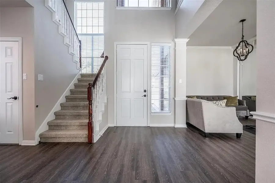 2510 Waterford Drive, Irving, TX 75063 - Image #2