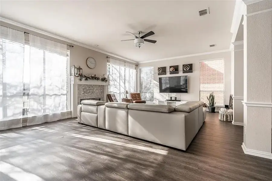 2510 Waterford Drive, Irving, TX 75063 - Image #3