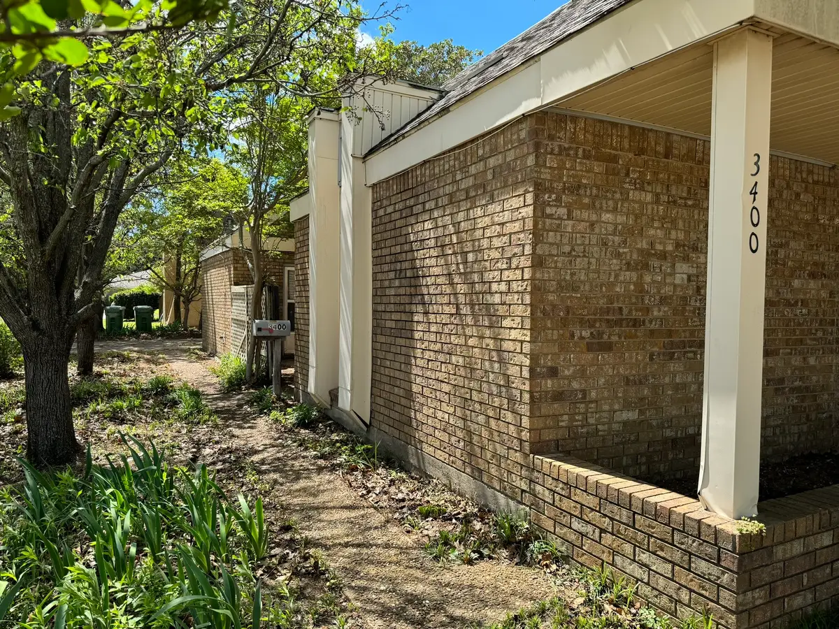 3400 Ambassador Row, Dalworthington Gardens, TX 76013 - Image #1