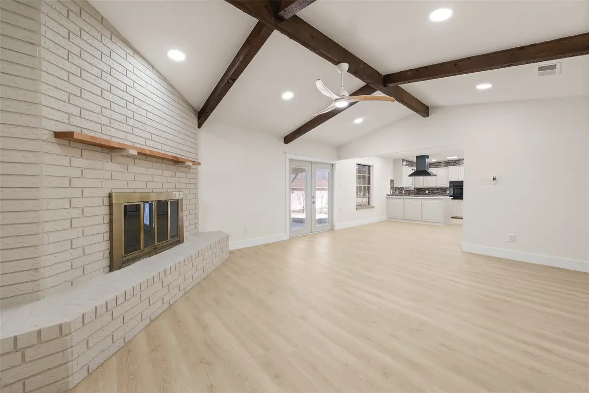 3270 Spring Valley Road, Lorena, TX 76655 - #1