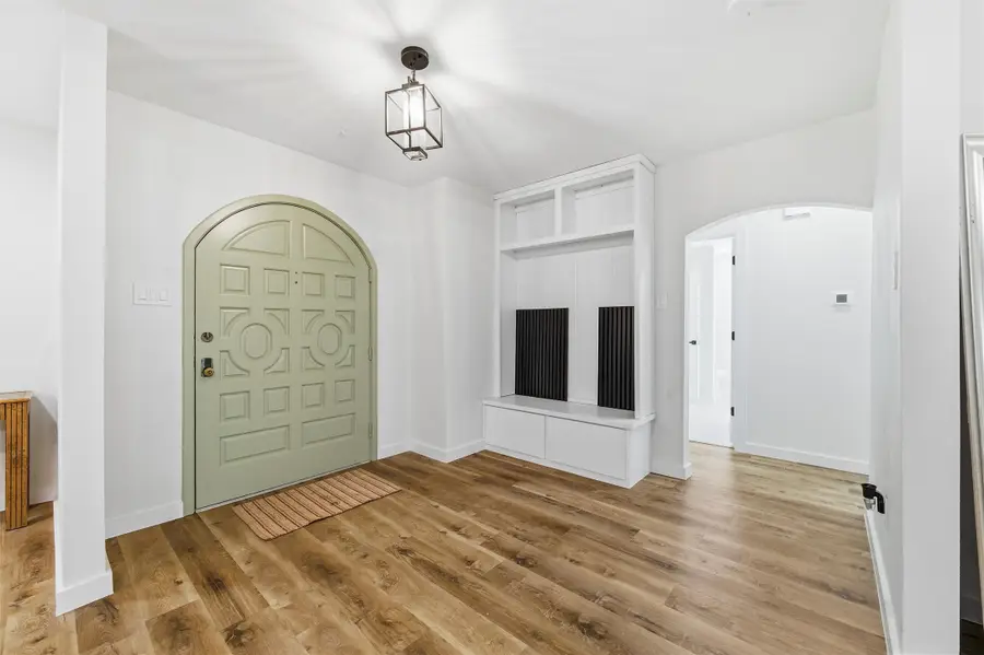 420 Lake Louise Court, Fort Worth, TX 76103 - #3