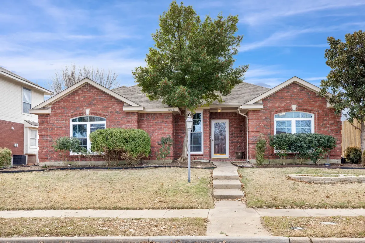 10881 Castle Drive, Frisco, TX 75035 - #1