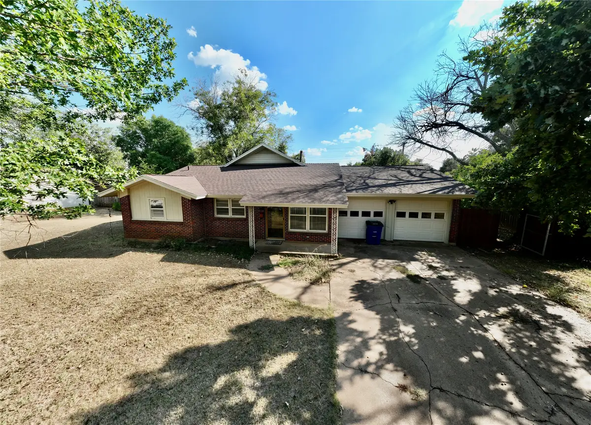 1307 Sycamore Street, Breckenridge, TX 76424 - #1