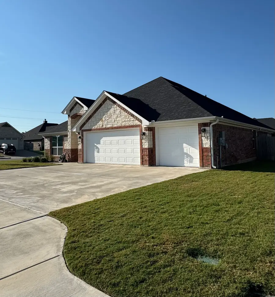 848 Agile Street, Hewitt, TX 76643 - #3