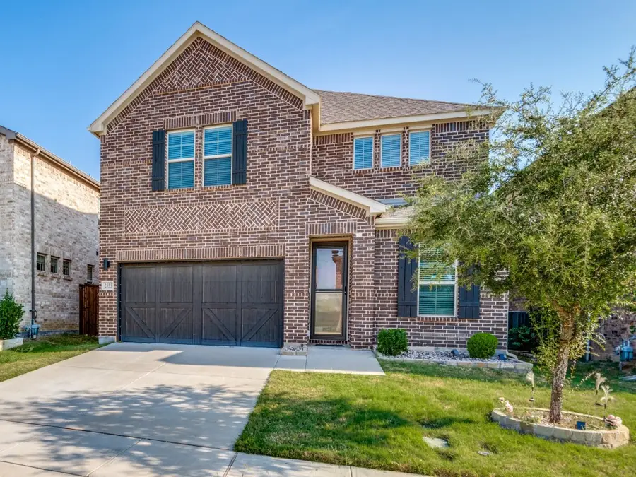 2353 Bella Court, Carrollton, TX 75010 - Image #2
