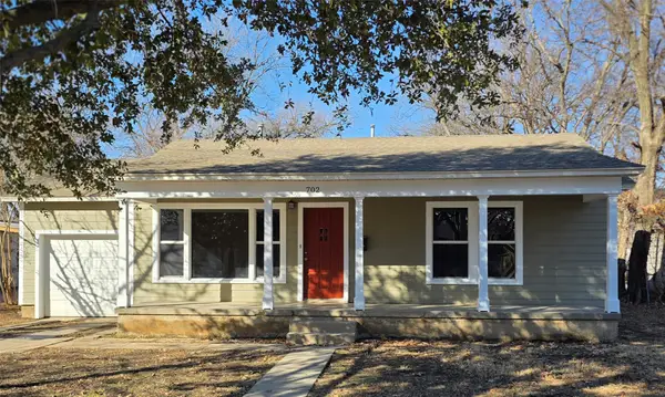 702 Emery Street, Denton, TX 76201