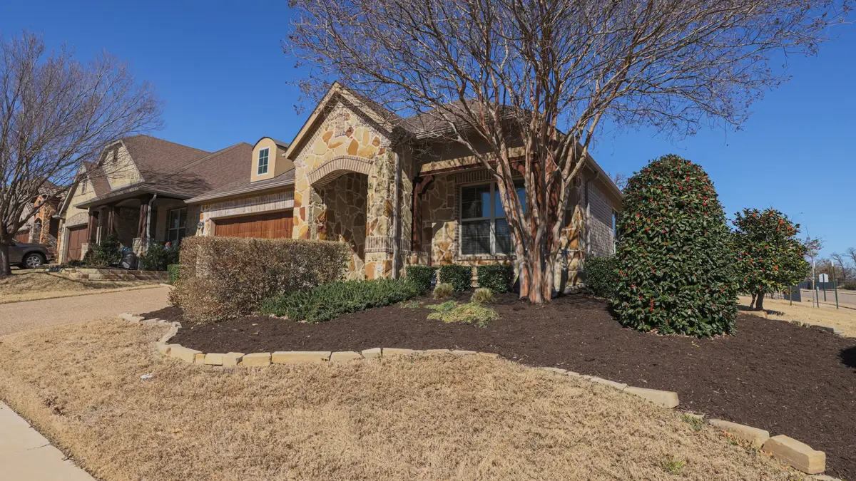 3017 Bella Lago Drive, Denton, TX 76210 - Image #1