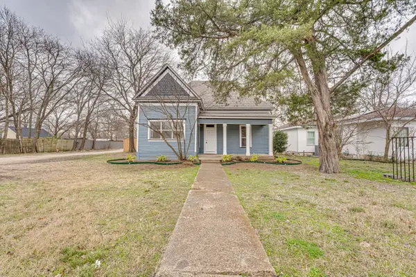 114 E Ross Street, Waxahachie, TX 75165