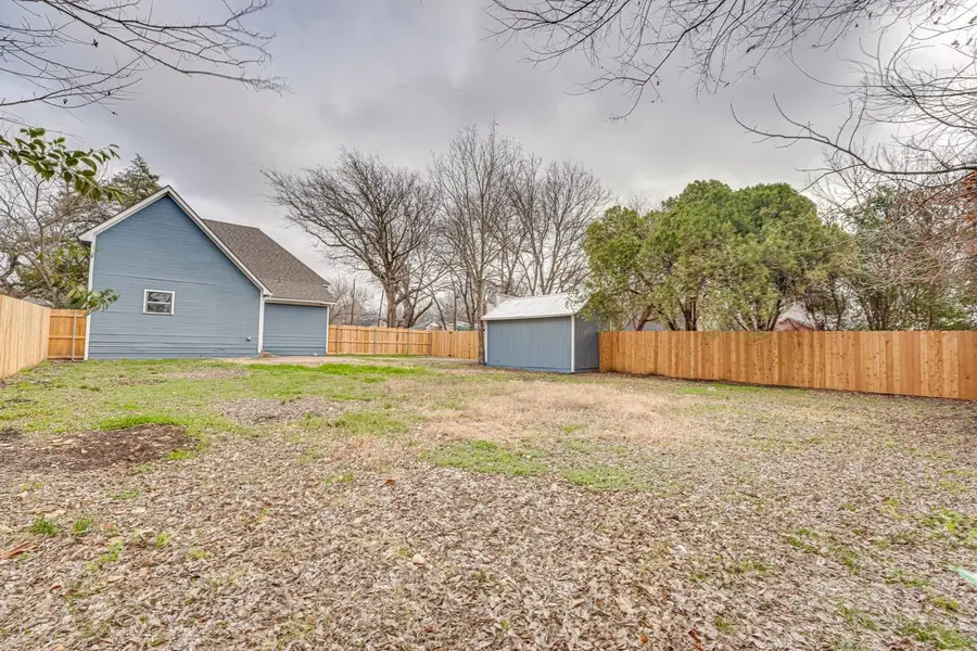 114 E Ross Street, Waxahachie, TX 75165 - #2