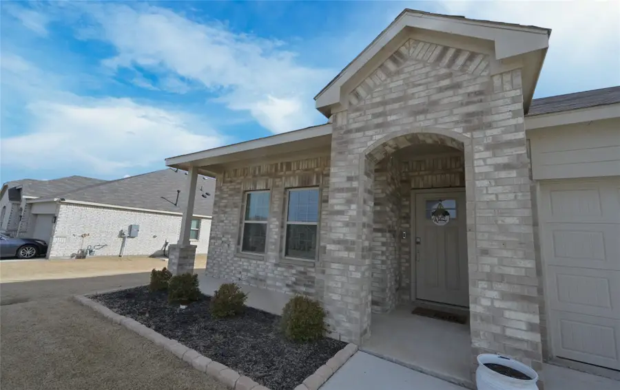 1212 Almond Road, Azle, TX 76020 - #3