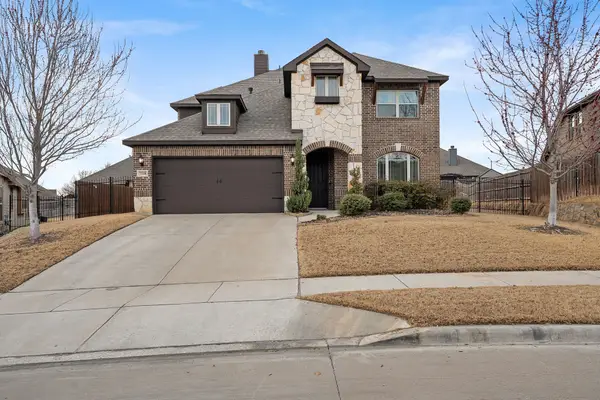 7228 Windy Ridge Drive, Fort Worth, TX 76123