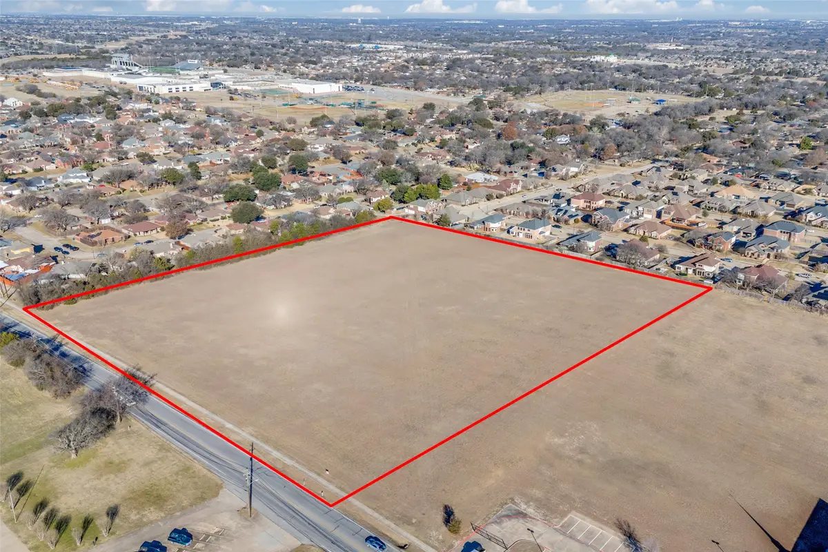 221 W Parkerville Road, Desoto, TX 75115 - #1