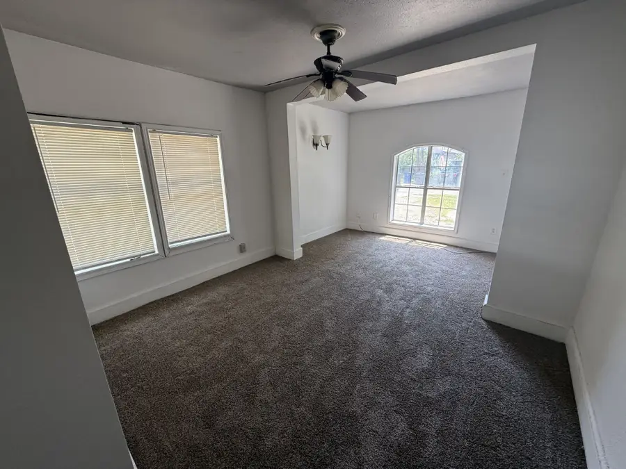 2137 Hondo Avenue, Dallas, TX 75219 - Image #2