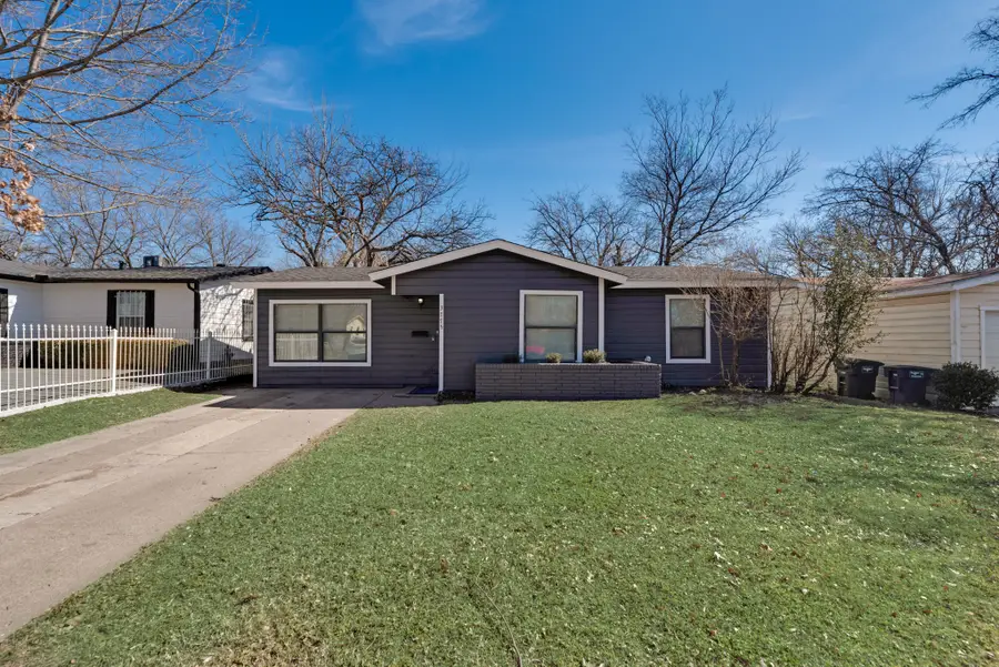 3775 Castleman Street, Fort Worth, TX 76119 - Image #2