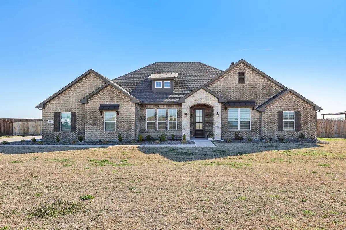 800 Majors Road, Van Alstyne, TX 75495 - #1