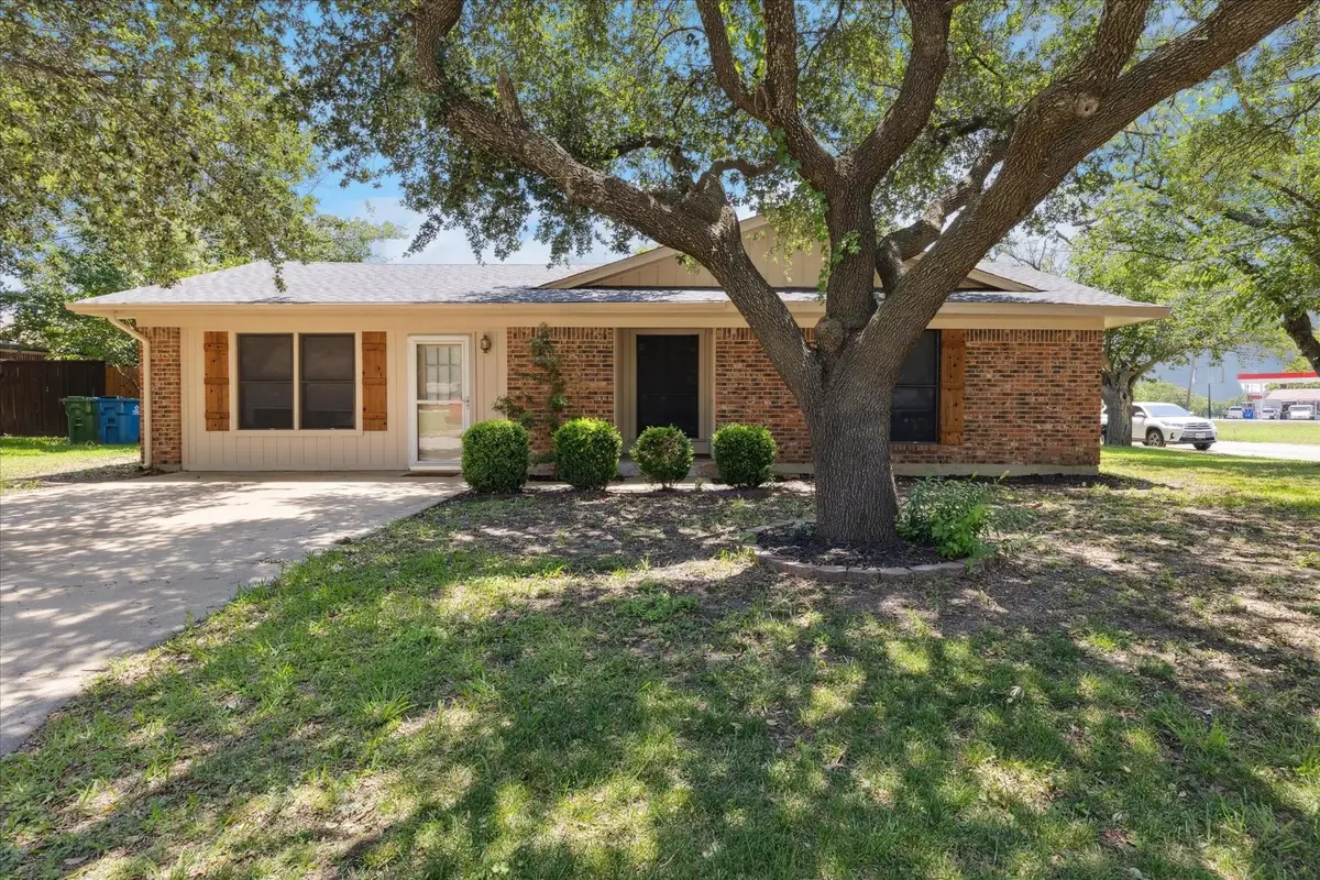 226 Hillcrest Street, Sanger, TX 76266 - #1