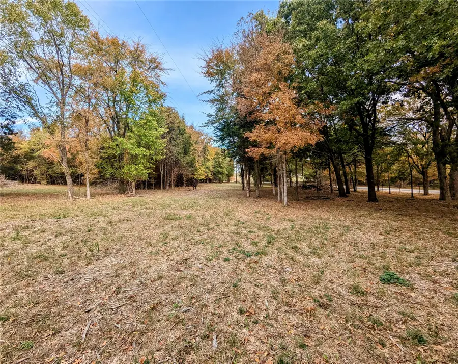 907 Welch School Road, Collinsville, TX 76233 - #2