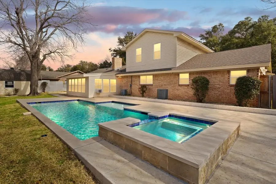 4013 Golden Oaks Drive, Fort Worth, TX 76117 - #3