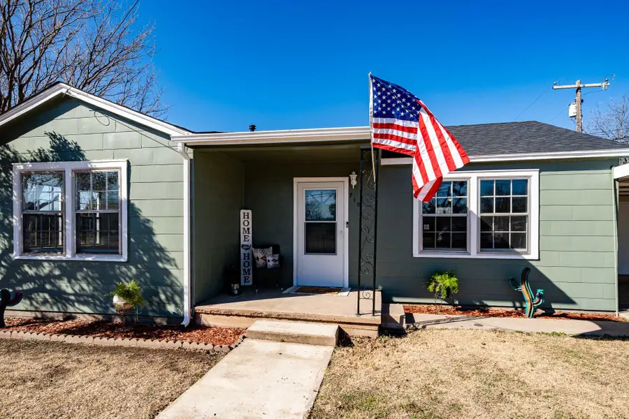 710 S Orient Street, Stamford, TX 79553 - #2