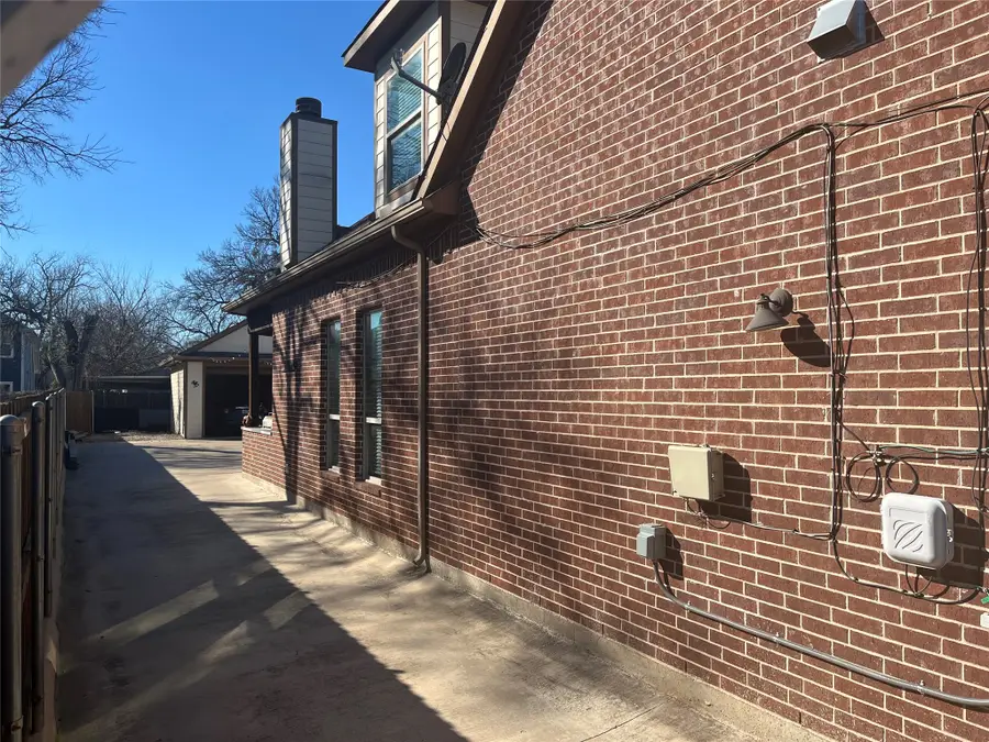 337 Lucille Street, Irving, TX 75060 - #3