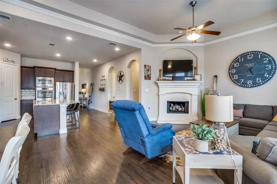 9112 Brownwood Avenue, Argyle, TX 76226 - #3